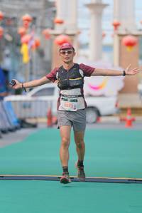 BIB: 5073
                            <button type="button" onclick="openModal(21760992)" class="btn btn-primary btn-sm float-right btn-popup" data-toggle="modal" data-target=".modal-high-quality">
                        <i class="fas fa-shopping-cart"></i> Add to Cart
                    </button>
                                            <button type="button" onclick="isThisMe(21760992, true)" class="btn btn-success btn-sm float-right btn-popup btn-isme hidden" data-toggle="tooltip" data-placement="bottom" title="นี่คือรูปของคุณใช่ไหม คลิกที่นี่เพื่อเอาเข้าอัลบั้ม">
                        <i class="fas fa-plus"></i> Add to album
                    </button>
                    <button type="button" onclick="isThisMe(21760992, false)" class="btn btn-warning btn-sm float-right btn-popup btn-isnotme hidden">
                        <i class="fas fa-ban"></i> Remove from album
                    </button>